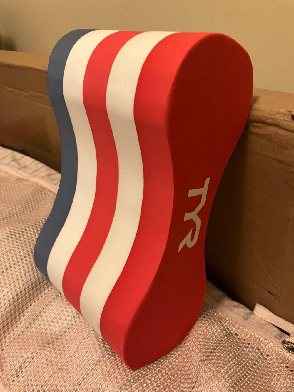 TYR Swimming Pull Float/Buoy - Patriotic USA - Used/Fair Condition